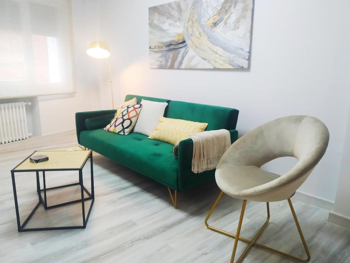 Megano, Apartamento A Estrenar En La Ruta Vinos. Junto A Estanciones. Oviedo Zewnętrze zdjęcie
